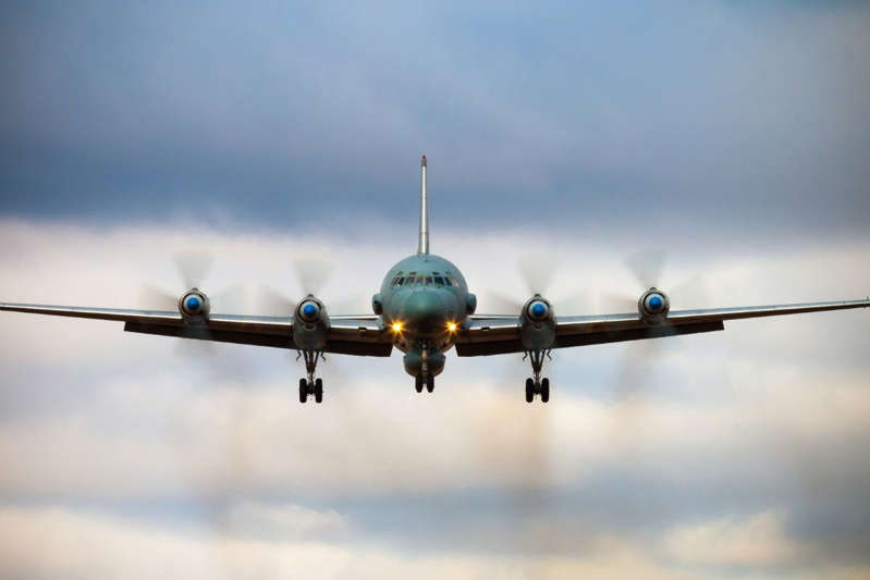 Avión ruso que volaba rumbo a EE.UU. da una vuelta en U sobre el mar y regresa a Moscú