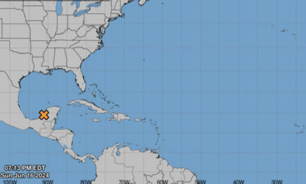 Zona de desarrollo tropical podría fortalecerse esta semana y generar inundaciones en partes de México y el sur de Estados Unidos