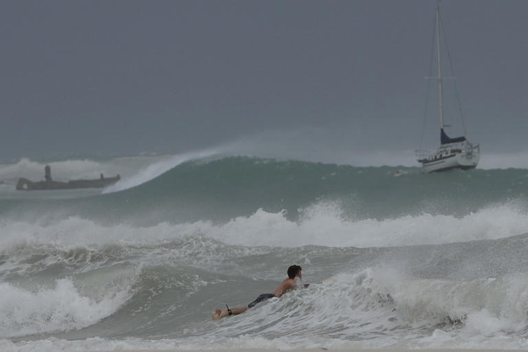 Cómo el agua caliente que alimentó el huracán Beryl anuncia una alarmante temporada de tormentas