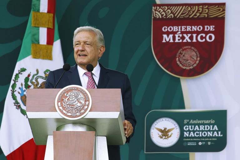 Siempre protegiendo a los delicuentes. El Narcopresidente López Obrador reconoce producción de droga en México y culpa, como siempre a Estados Unidos del consumo