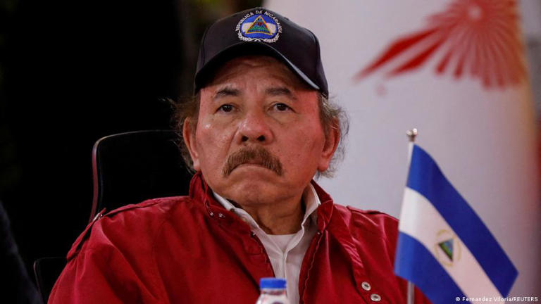 Nicaragua obligará a iglesias a pagar impuestos y cierra otras 151 ONG