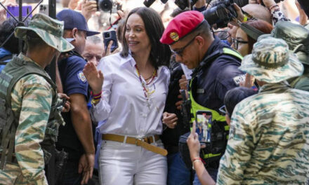 María Corina Machado dice estar bajo resguardo ante ataques de gobierno venezolano