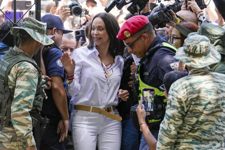 María Corina Machado dice estar bajo resguardo ante ataques de gobierno venezolano