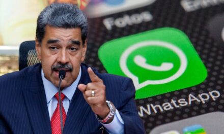 El loco dictador Nicolás Maduro quiere aislar a #Venezuela. Le pide a ciudadanos eliminar Whatsapp y otras aplicaciones que le incomodan