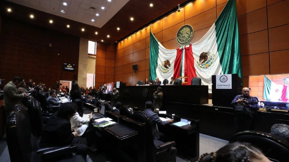 Comienza la destrucción de México. Diputados de Morena y aliados aprueban en lo general extinción de siete organismos autónomos