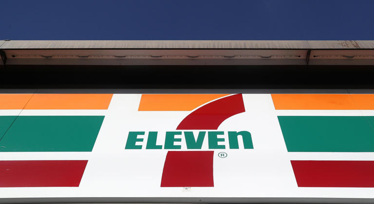 La empresa dueña de 7-Eleven rechaza la oferta de compra de la canadiense Couche-Tard