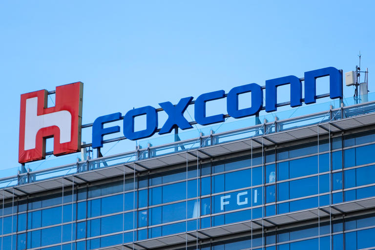 Foxconn anuncia la construcción en México de la mayor planta del mundo para fabricar ‘superchips’ a Nvidia