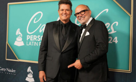 Generoso, apasionado y colombiano, Carlos Vives es celebrado como Persona del Año del Latin Grammy