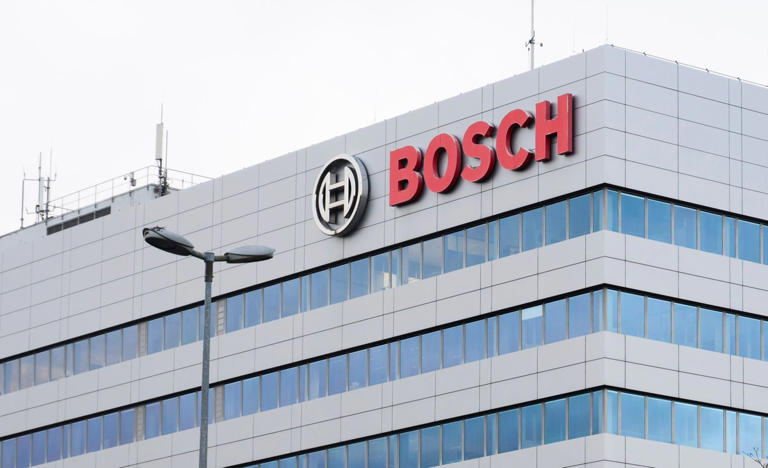 Bosch recortará 5.500 empleos ante problemas de la industria automotriz