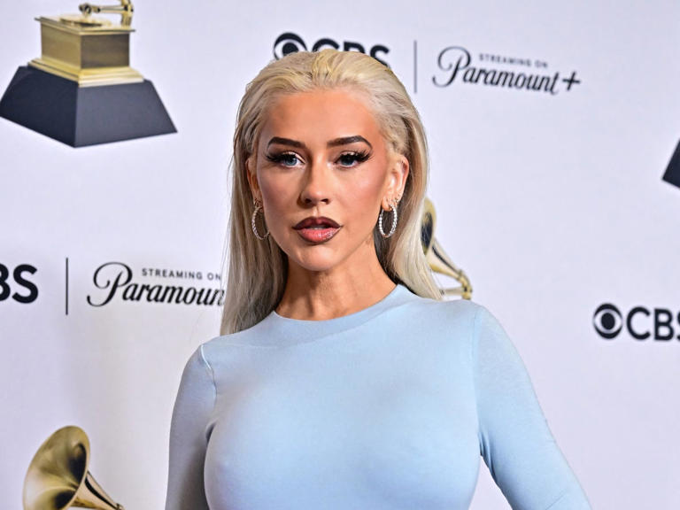 “Nadie merece una explicación”: Christina Aguilera arremete contra quienes critican su aspecto