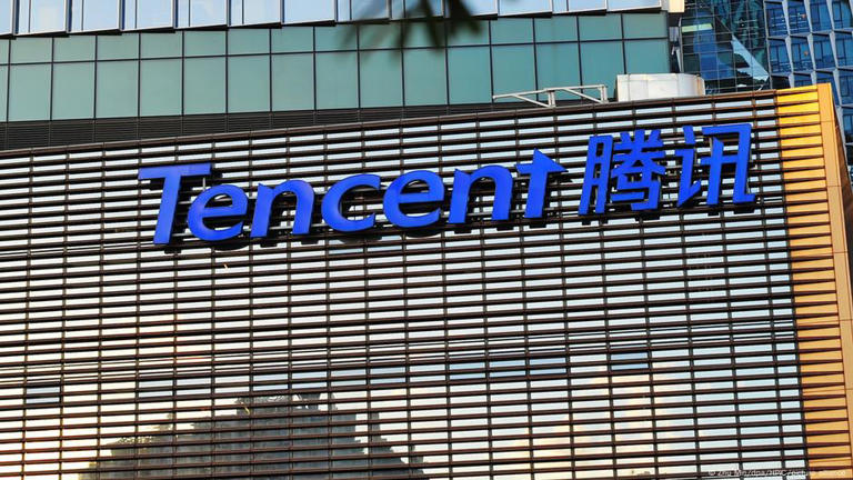 EE.UU. incluye a Tencent y CATL en lista de afiliadas al Ejército chino